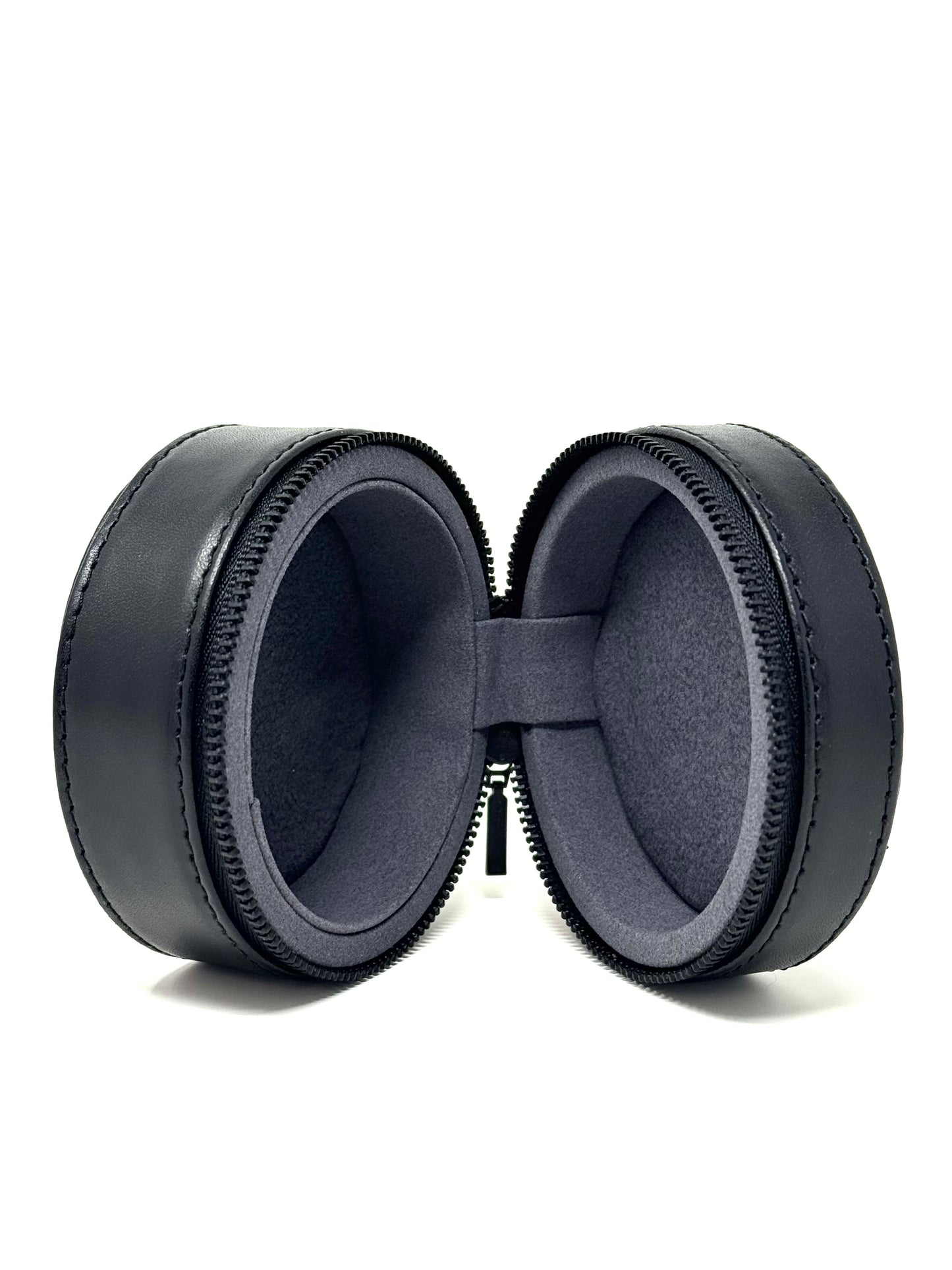 Noble Leather Round Cary Case