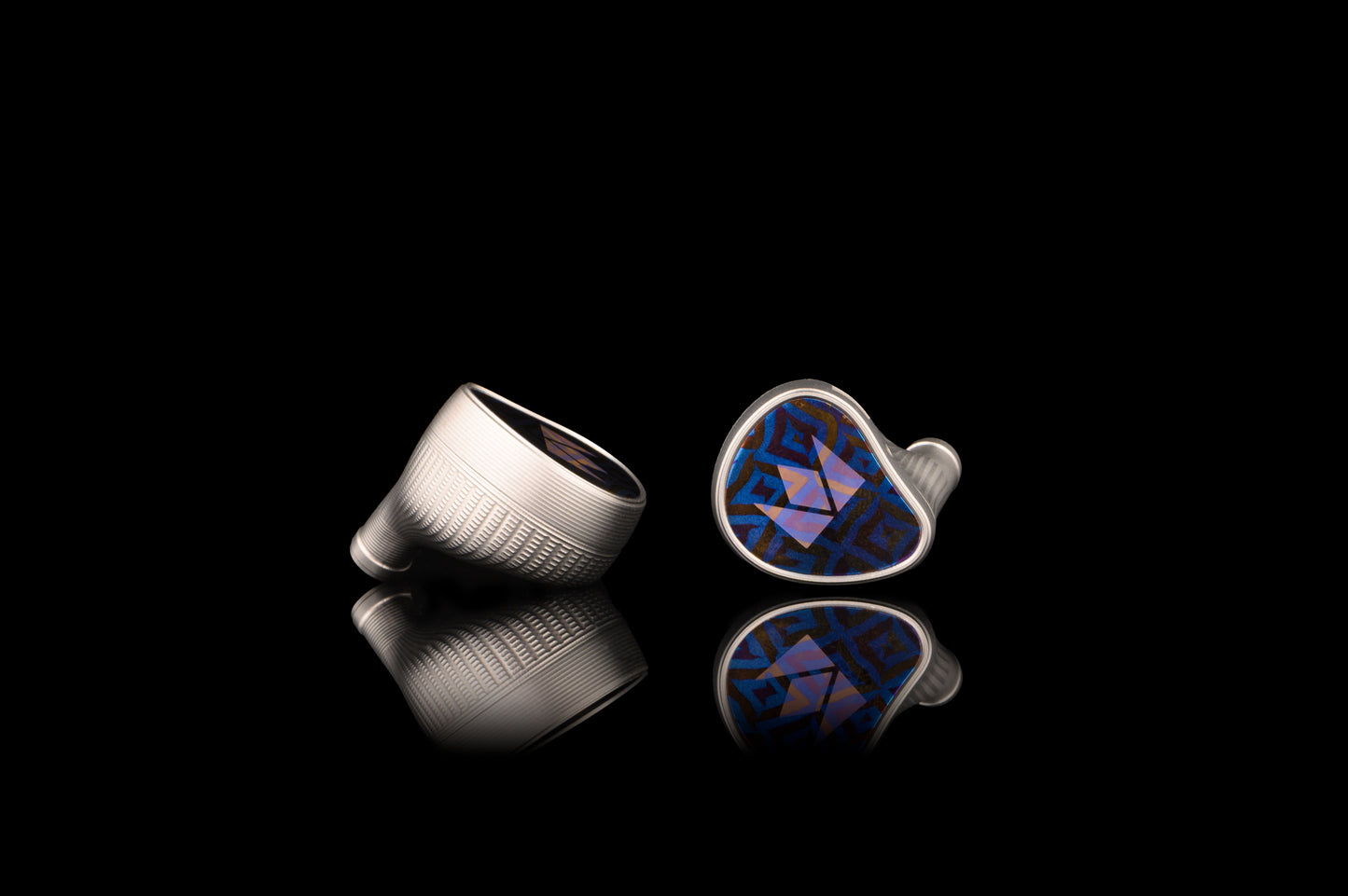 Kronos IEM's silver with multicolored faceplates