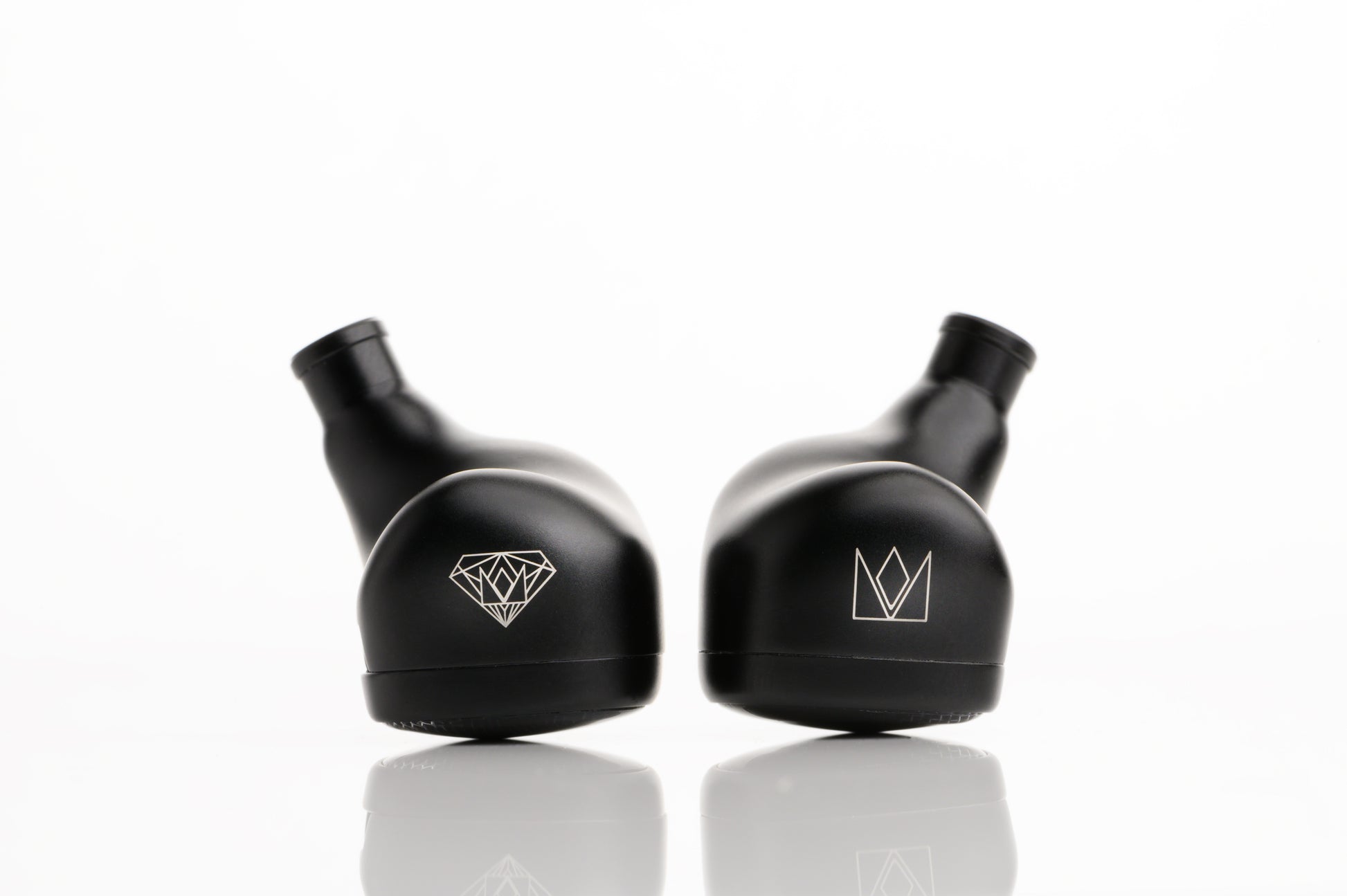 Onyx IEM's with a faceplate featuring the logo and signature.